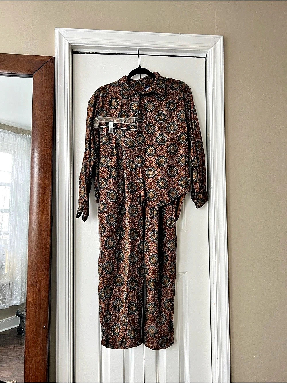Liz Claiborne LizSport Paisley Two Piece Set in Brown/Blue Size S top 10 bottom